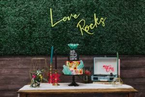 Wedding Cake with sugar flower